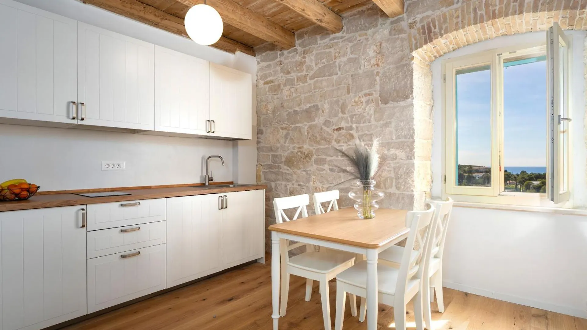 Apartments Eliza Vrsar 0*,